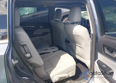 2015 Toyota Highlander Limited V6 из США, поврежденный, VIN 5TDDKRFH9FS074844